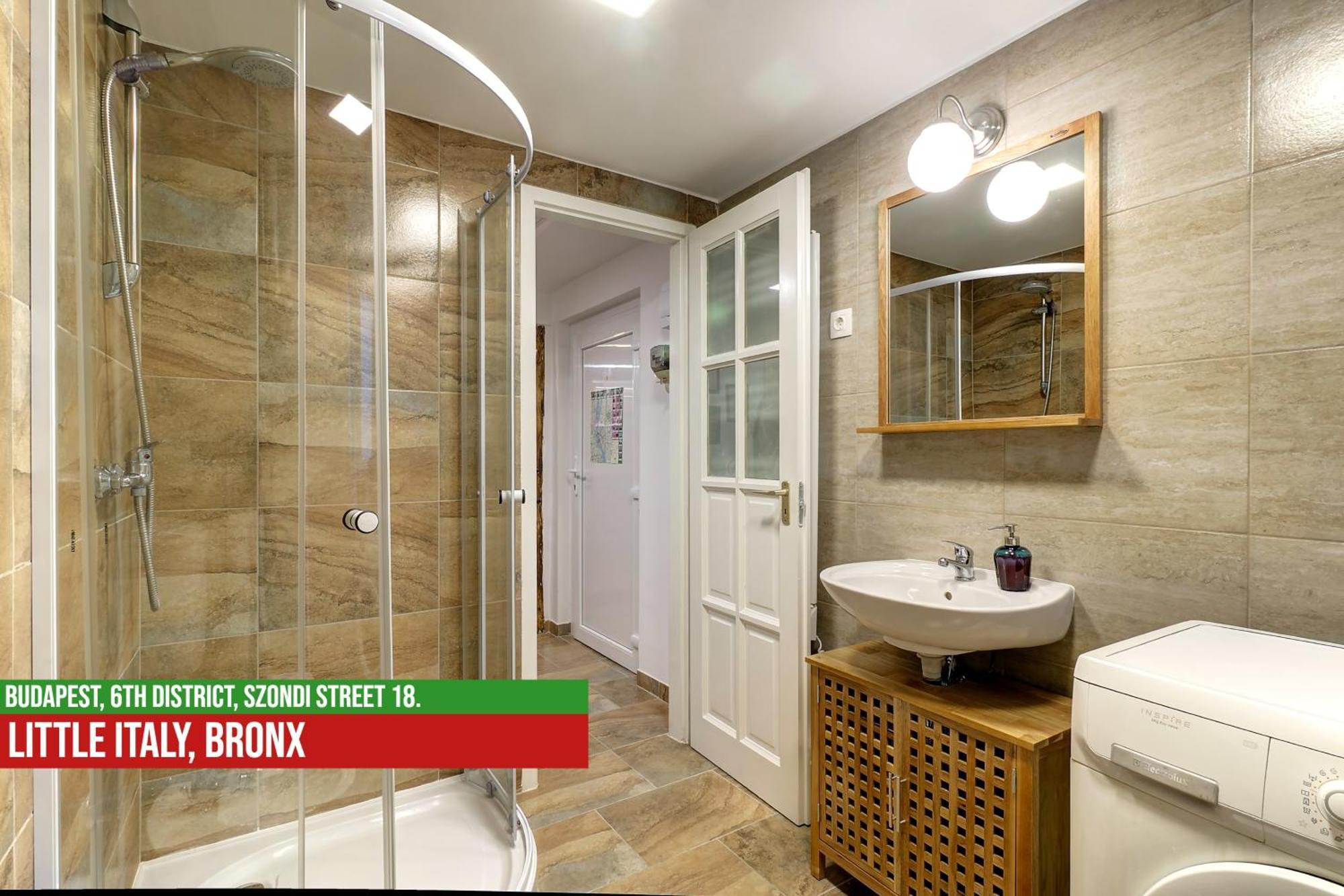 Little Italy Bronx Apartment Budapesta Exterior foto